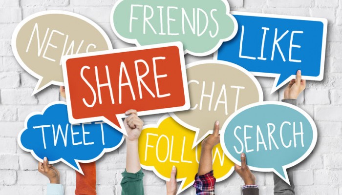 social media signs